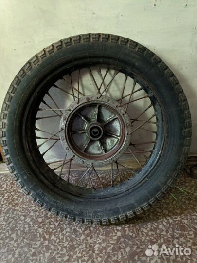 Колесо мотоцикла, Днепр, Урал