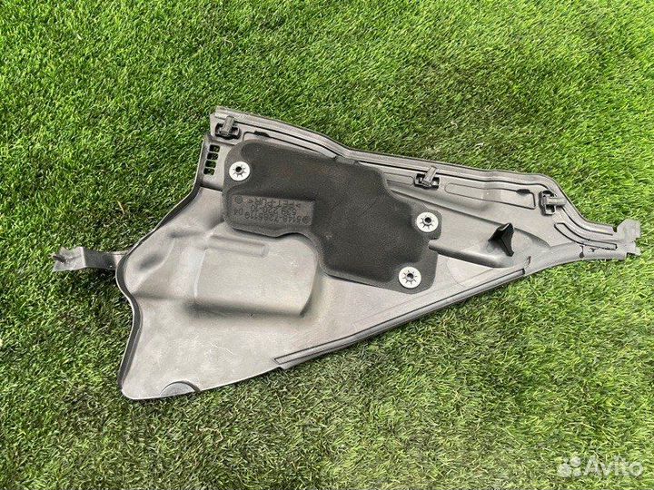 Жабо лобового переднее левое Bmw 3 F30 N47D20 2012