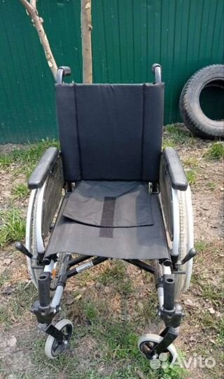 Коляска инвалидная