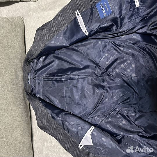 Костюм мужской тройка