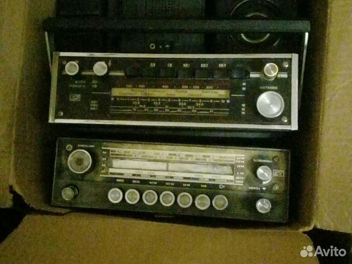Радиоприемник переносной карманный СССР