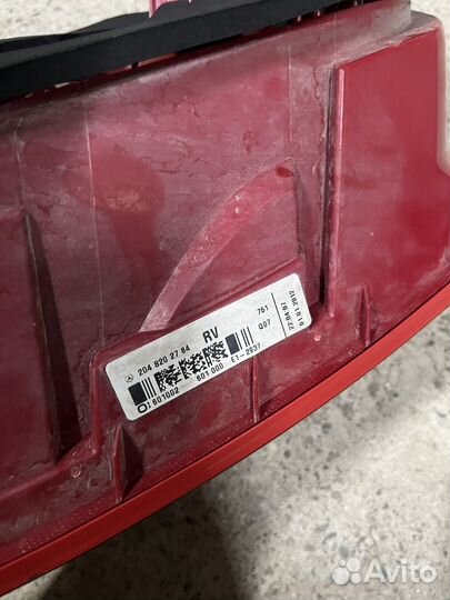 Задний правый фонарь merscedes w 204