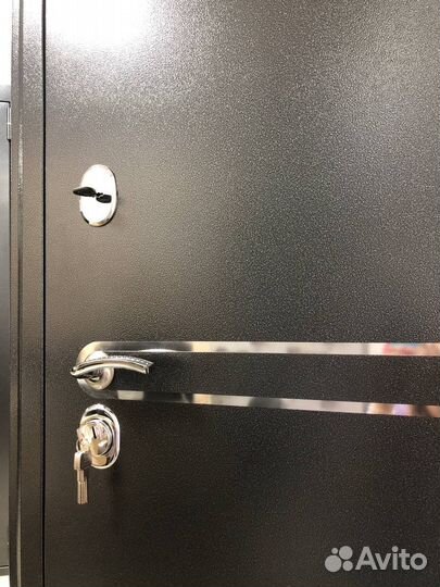 Дверь входная новая «Броня»