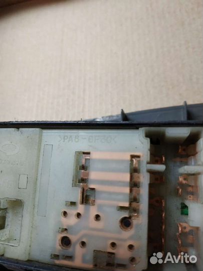 Блок управления стеклоподъёмниками Land Cruiser