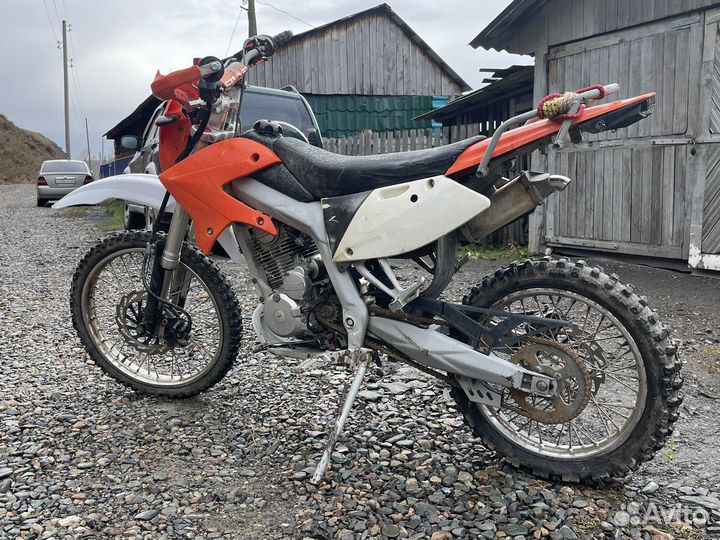Рейсер эндуро xzt200