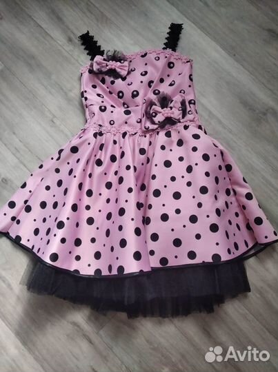 Платье праздничное