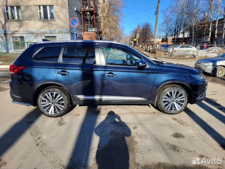 Mitsubishi Outlander 2.0 CVT, 2021, 39 250 км
