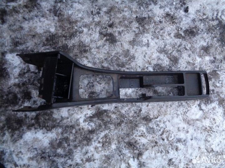 Консоль между сидений Opel Astra F хэтчбек 3 дв