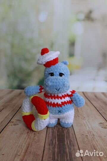 Вязаный бегемот киндер