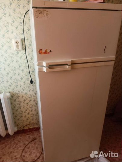 Холодильник бу