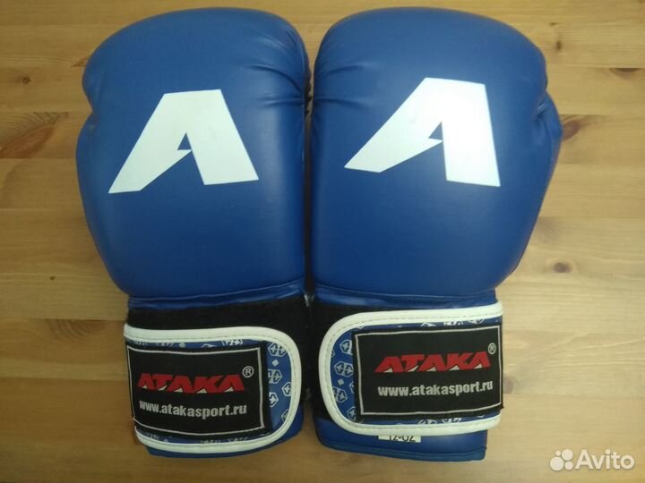 Боксерские перчатки Атака 12 oz