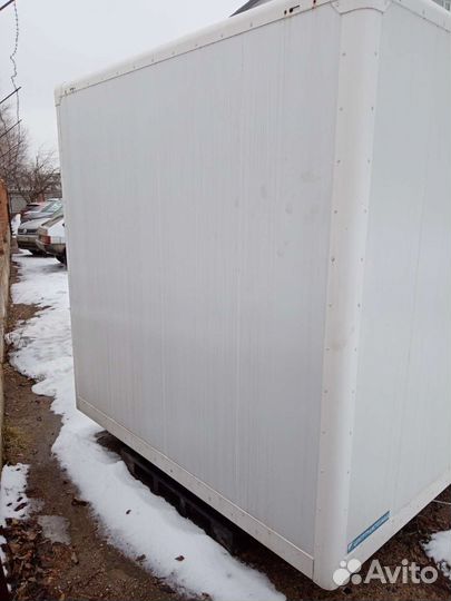 Промтоварный фургон (будка)