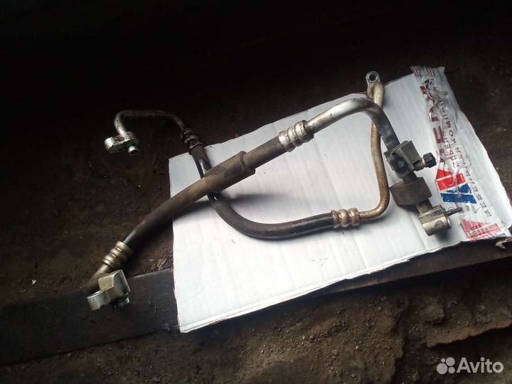 Kia spectra трубки кондея на компрессор