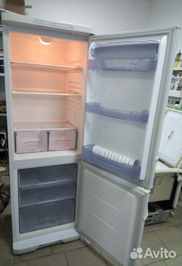 Холодильник Бирюса 133 в отличном состоянии