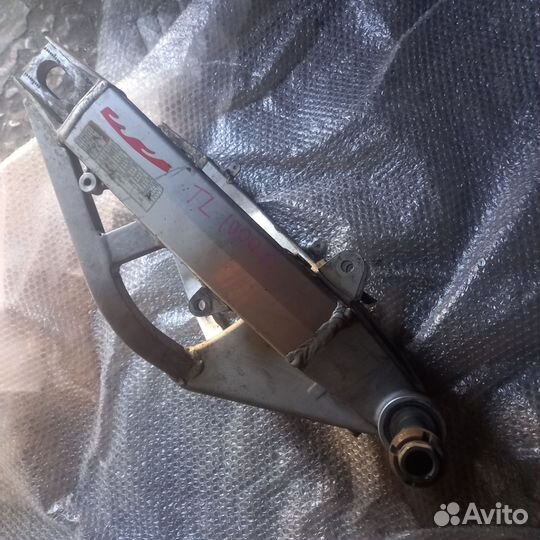 Маятник Suzuki TL 1000R