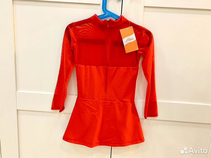 Гимнастический купальник с юбкой