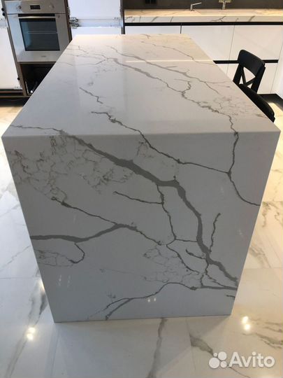 Столешницы из кварцевого камня