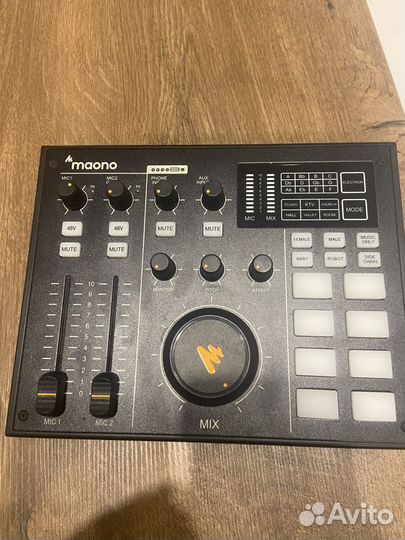 Аудиоинтерфейс Maono AU-AM100