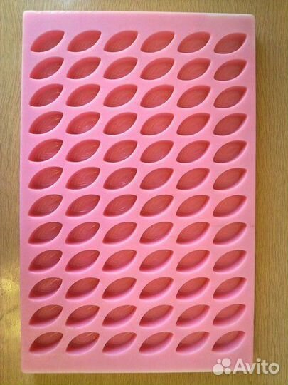 Поликарбонатная форма для конфет