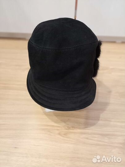 Шляпа теплая на весну