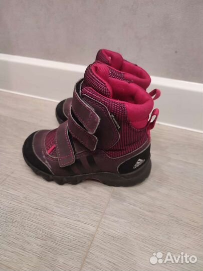 Ботинки демисезонные для девочки 23