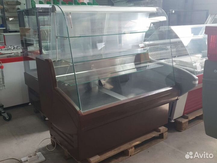 Холодильные витрины Б/у Таир Айсберг Криспи