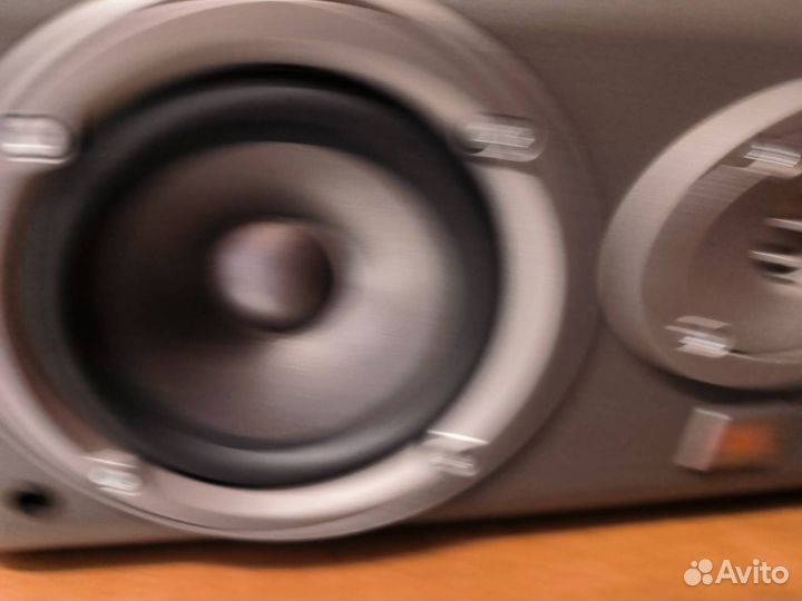 Акустика JBL EC 25 центральная фронтальная