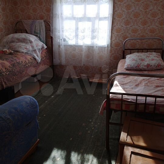 Дом 10,3 м² на участке 5 сот.