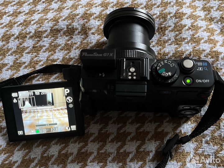 Canon G1x