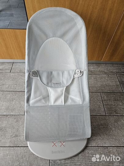 Новый шезлонг BabyBjorn bliss mesh