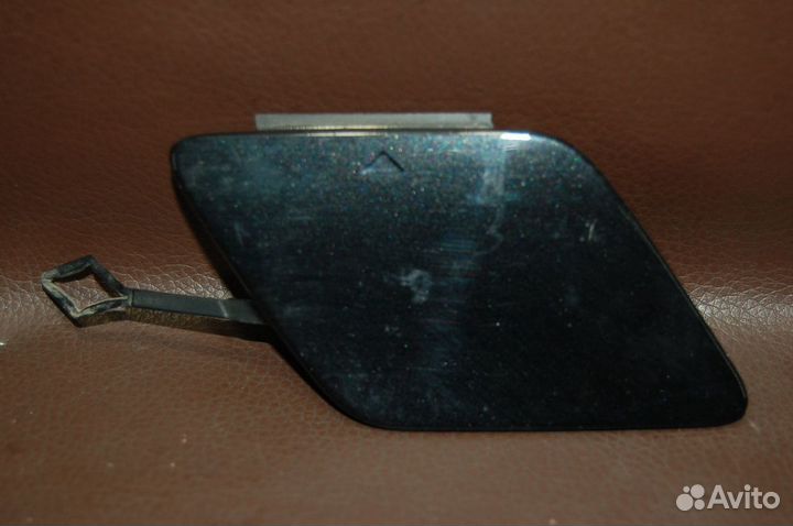 Заглушка буксировочного крюка передняя - BMW 5 G30