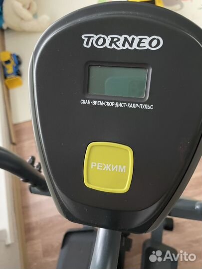 Эллиптический тренажер torneo
