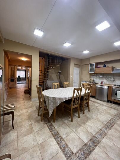 Дом 100 м² на участке 6 сот.