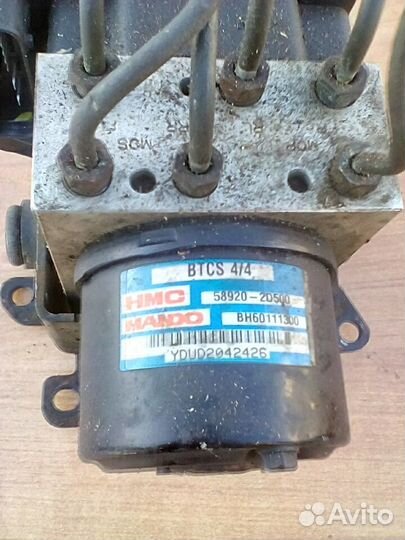 Блок управления ABS Hyundai Elantra