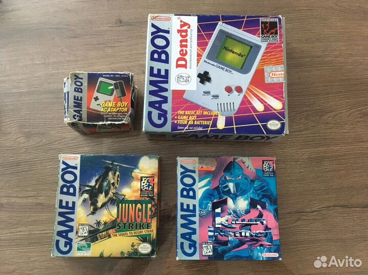 Nintendo Game Boy DMG01