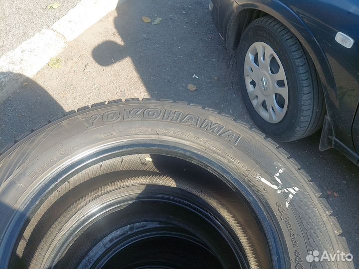 Yokohama Geolandar H/T-S G052 225/65 R17 102Y