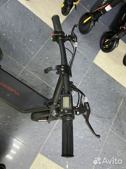 Электросамокат Kugoo C1 plus новый