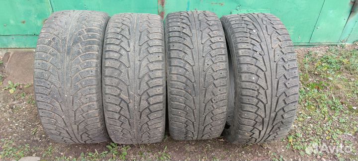 Nokian Tyres Hakkapeliitta 5 275/40 R20 106T