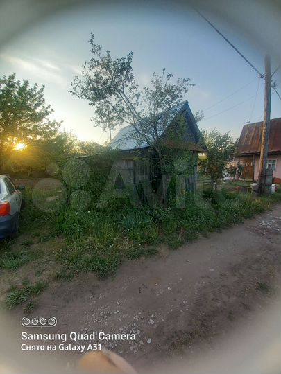 Дача 10 м² на участке 4 сот.