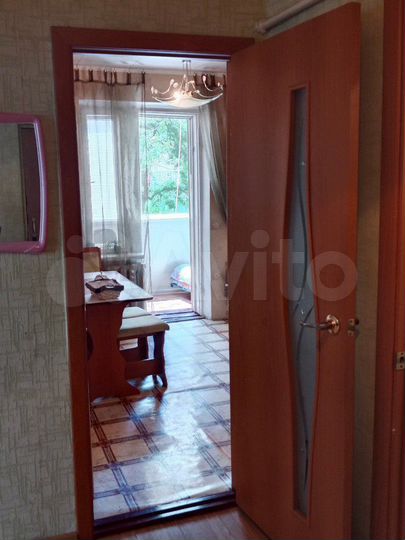 2-к. квартира, 55 м², 1/9 эт.