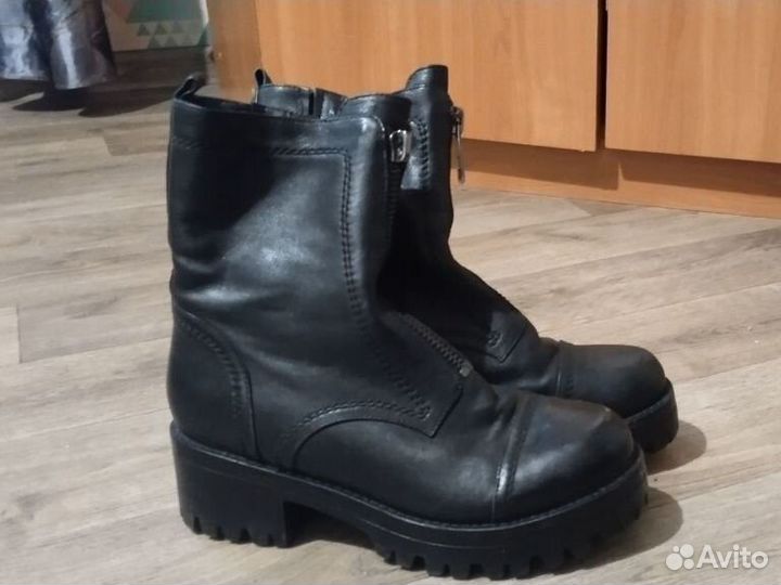 Ботинки женские