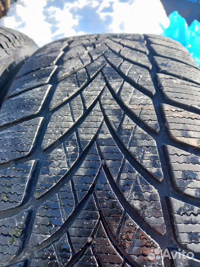 Goodyear Ultra Grip Ice Arctic 2 225/55 R17