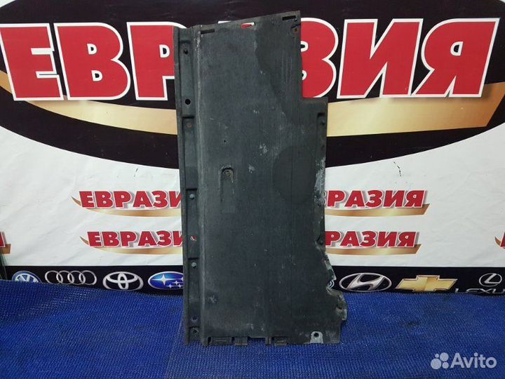 Защита днища кузова правая Audi A6 C7 2012