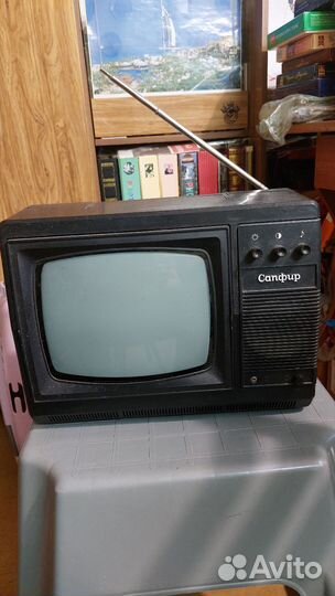 Старый телевизор СССР