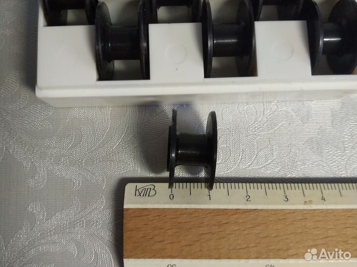 Набор шпулек в упаковке для советских машинок