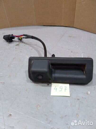 Камера заднего вида с омывателем VAG