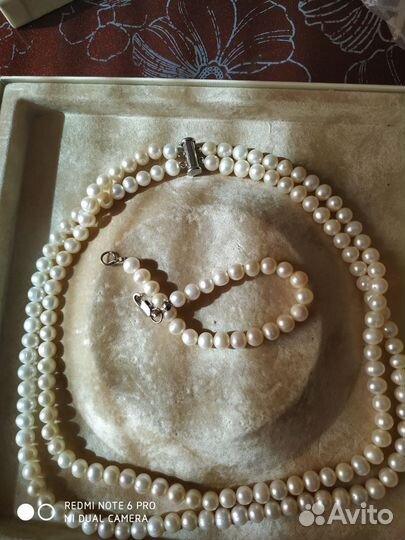 Колье из жемчуга