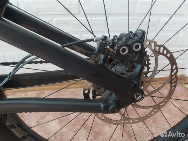 Turbo levo 2018 L size