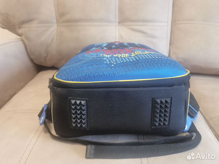 Рюкзак школьный для мальчика ортопедический