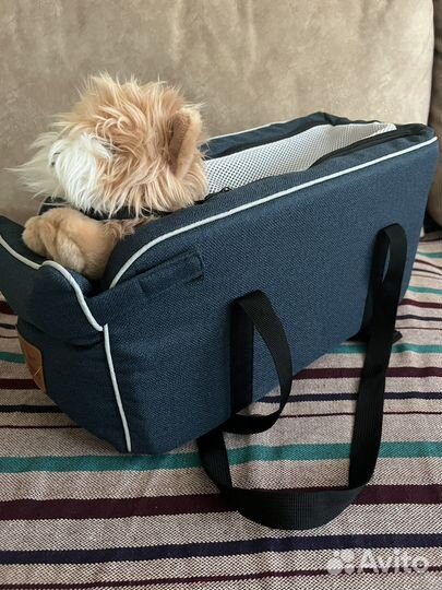 Сумка-переноска для маленькой собачки в автомобиле